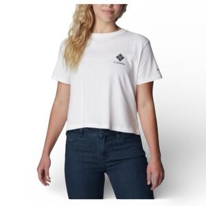 NWT Columbia Women’s North Cascades  Tee  White Graphic Logo X-Small